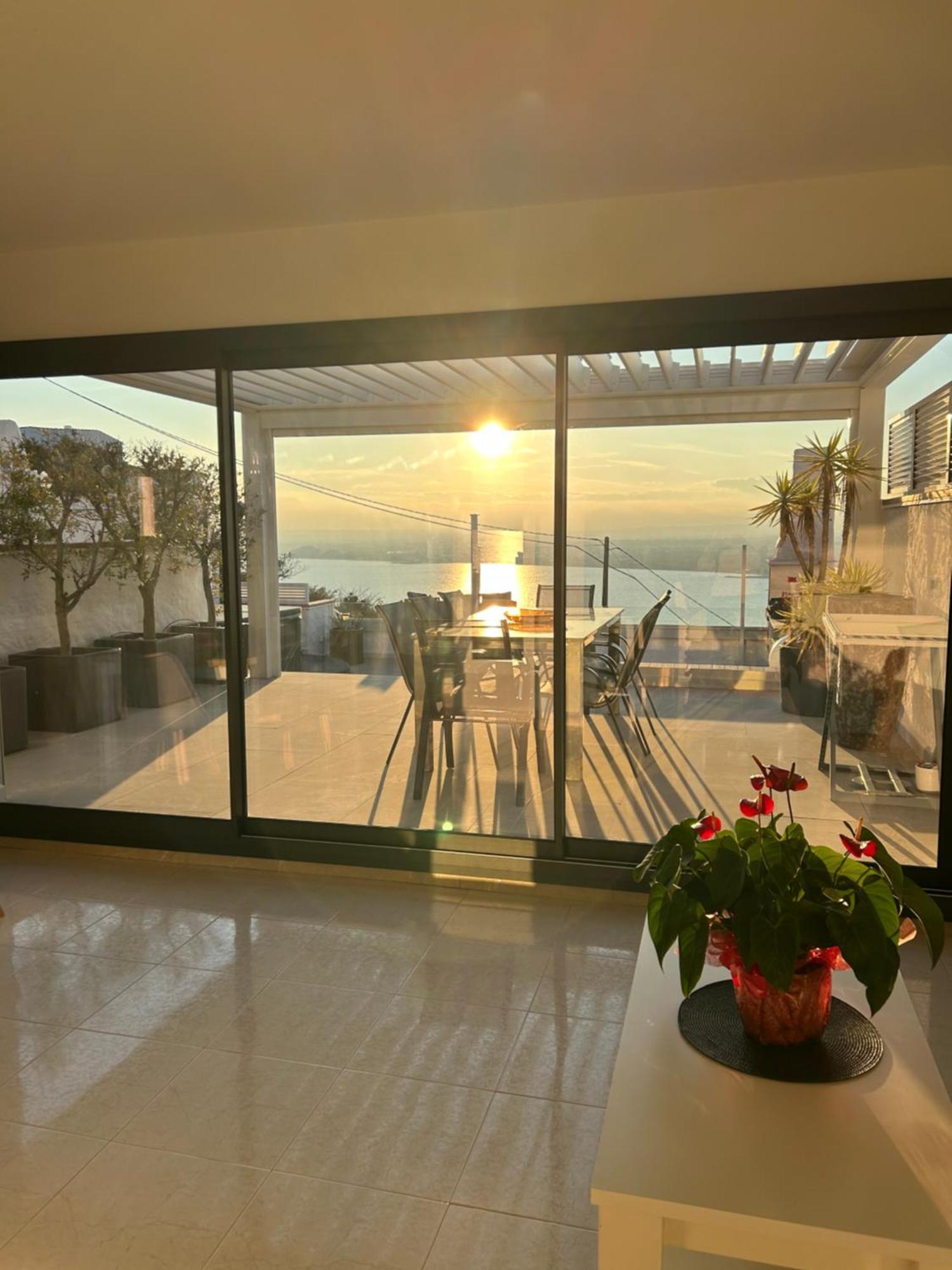 Appartement Duplex Rosas Avec Terrasse Magnifique Jacuzzi Vue Mer Roses Exterior foto